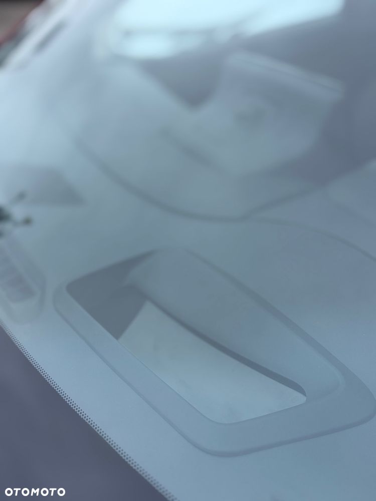 Toyota Yaris Hybrid 1.5 Premiere Edition - 11