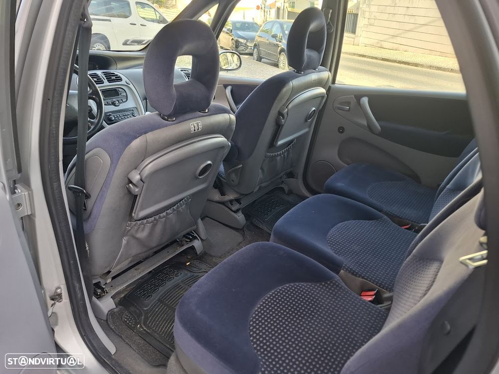 Citroën Xsara Picasso 1.6 HDi Exclusi. - 24