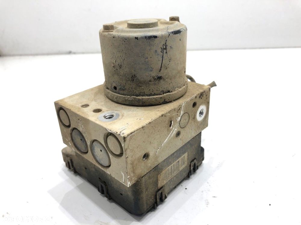 POMPA ABS  HYUNDAI SANTA FÉ I (SM) 2000 - 2006 2.4 16V 4x4 107 kW [146 KM] benzyna 2001 - 2006 - 2