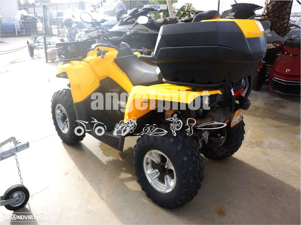 Can-Am Outlander 570 MAX - 3