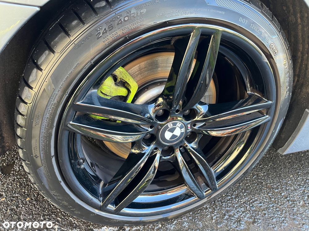 BMW Seria 5 530d Touring - 18