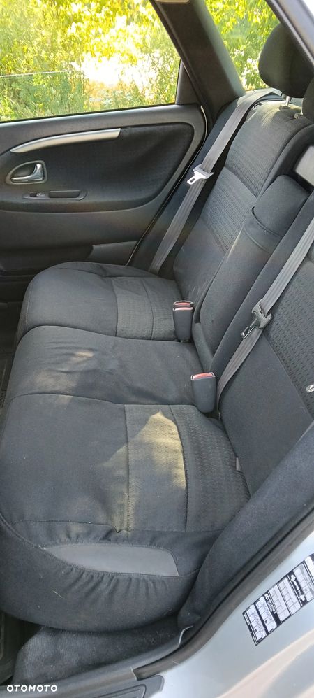 Volvo V40 - 8