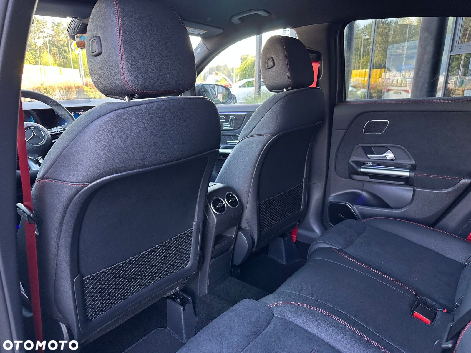 Mercedes-Benz GLA AMG 35 4-Matic - 11