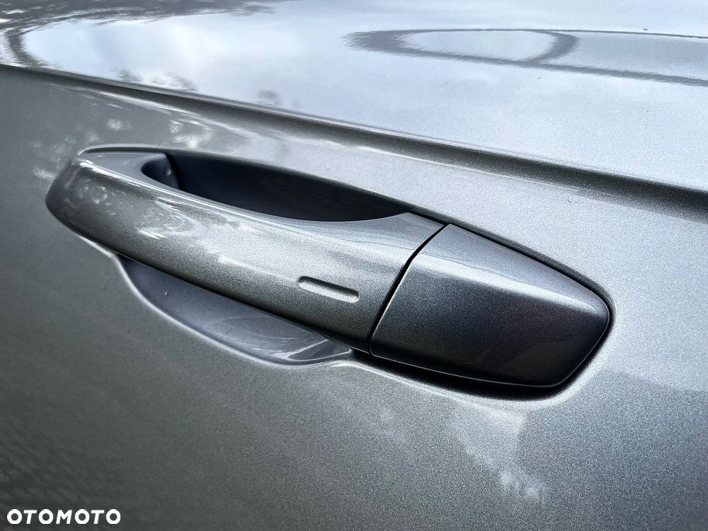 Volkswagen Arteon Shooting Brake ver-2-0-tsi-dsg-r--line-edition - 17