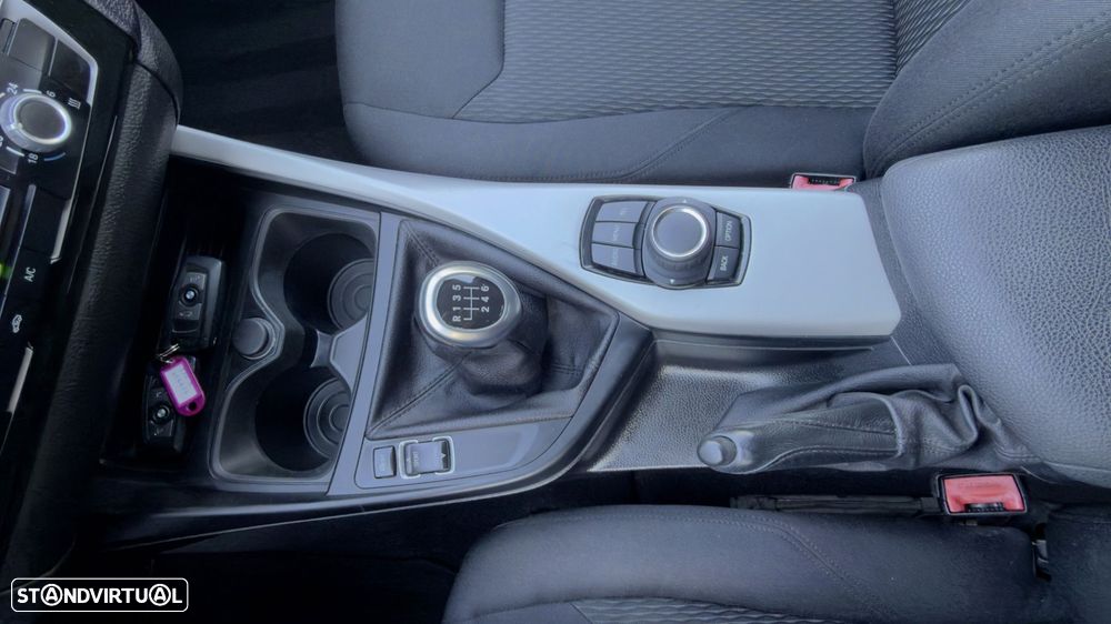 BMW 116 d EfficientDynamics - 35