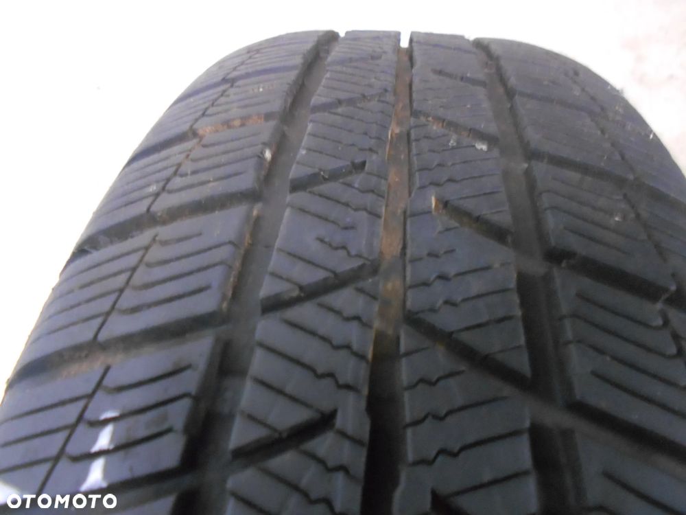 OPONA POJEDYNKA 215/65r17 BARUM POLARIS 5 XL DOT 3923 8MM - 2