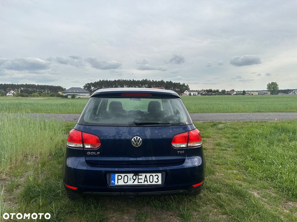 Volkswagen Golf - 5