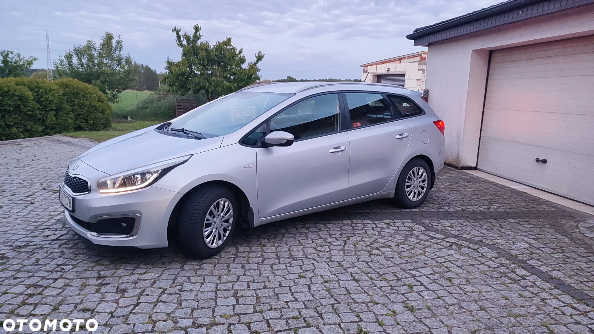 Kia Ceed Cee'd 1.4 CRDi M - 2