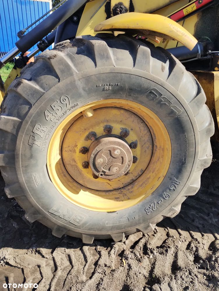 New Holland B115 - 9