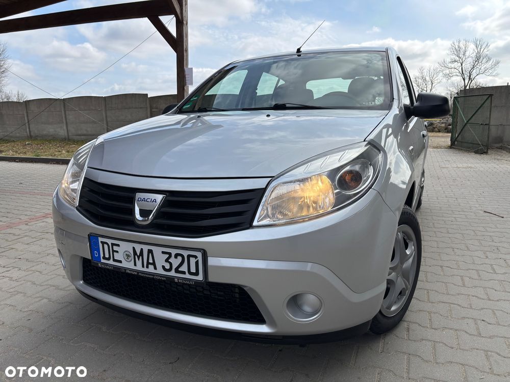 Dacia Sandero 1.2 16V Laureate II - 3