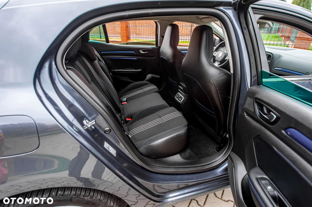 Renault Megane ENERGY dCi 130 GT LINE - 26