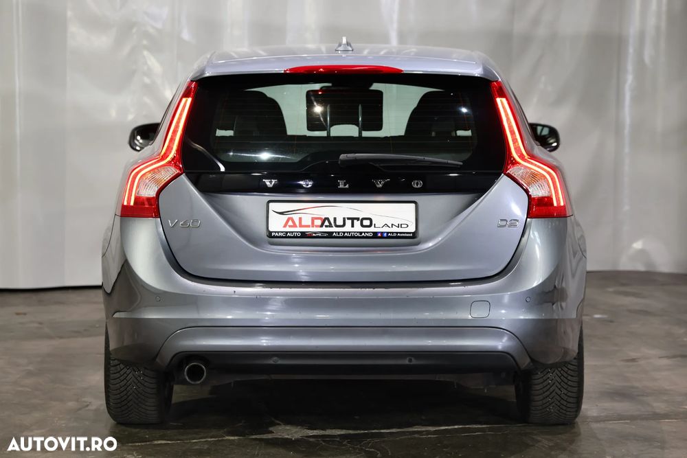 Volvo V60 D2 DRIVe Kinetic - 34