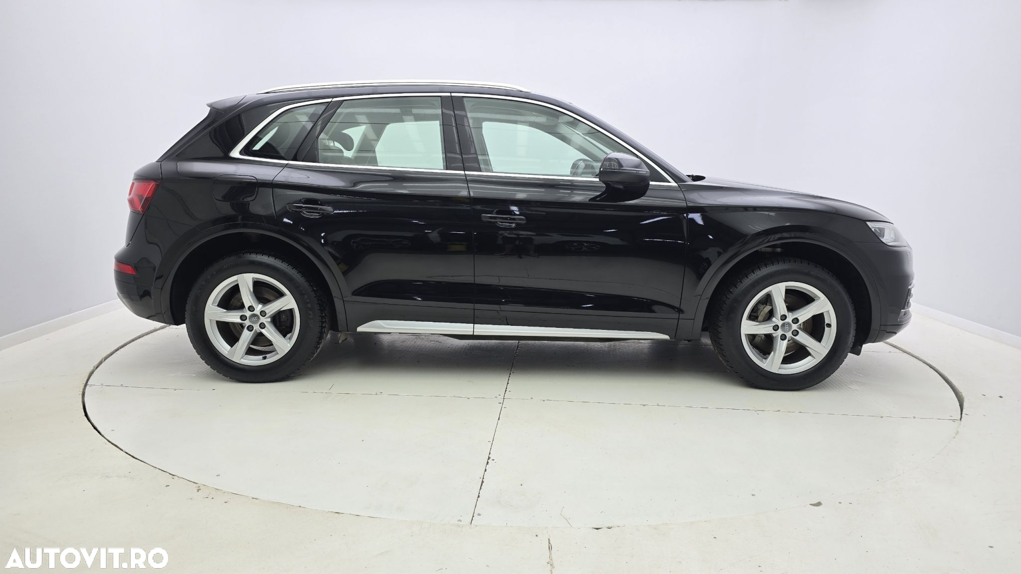 Audi Q5 2.0 40 TDI quattro S tronic Sport - 5