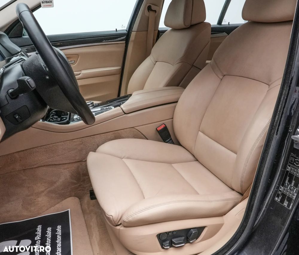 BMW Seria 5 520d Sport-Aut. BluePerformance - 14