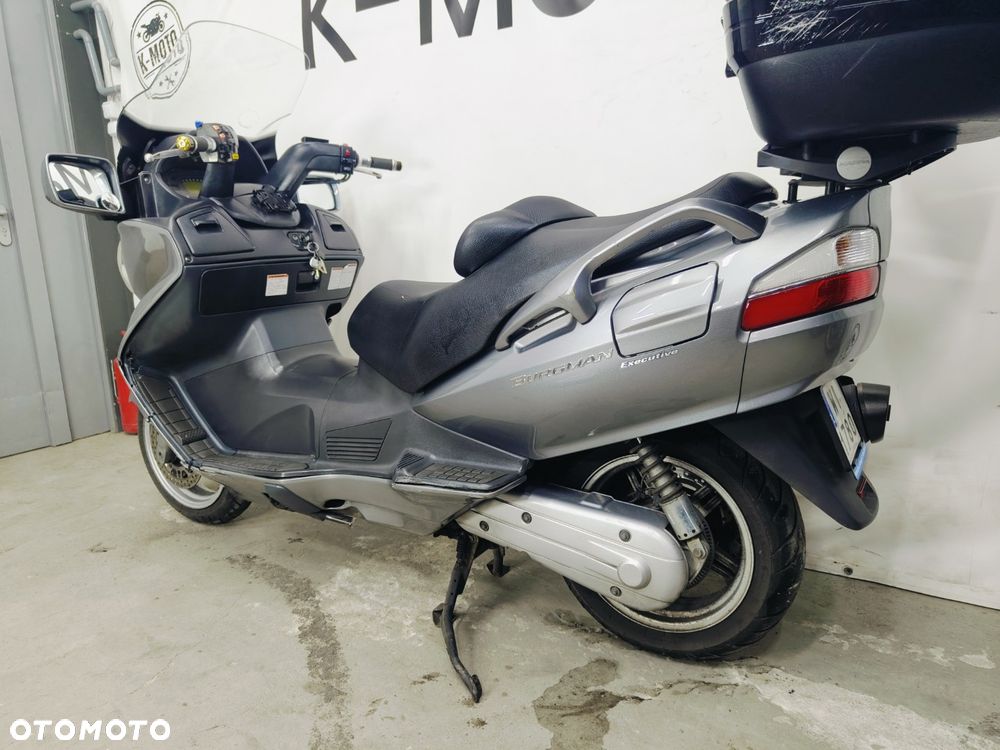 Suzuki Burgman - 21
