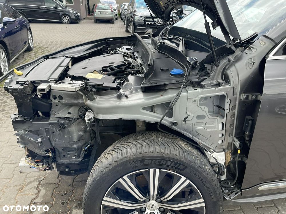 Volvo XC 90 B5 D AWD Geartronic Momentum Pro - 9