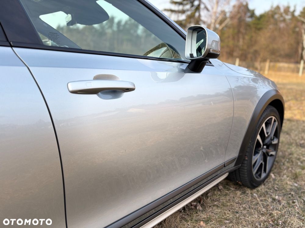 Volvo V90 Cross Country T5 AWD Pro - 5
