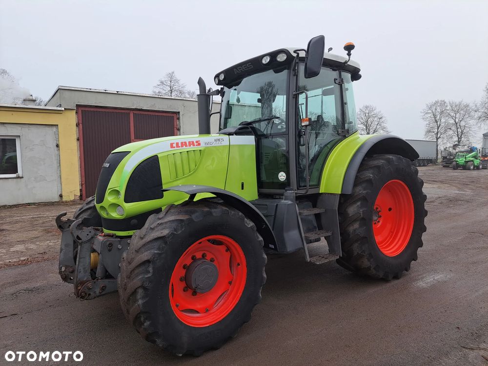 Claas ARES 697 ATZ - 3