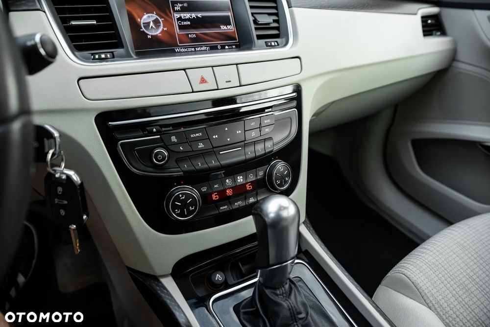 Peugeot 508 2.0 HDi Allure - 38