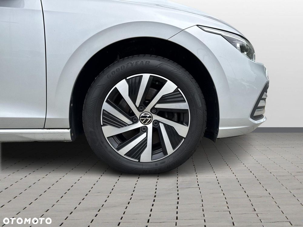 Volkswagen Golf VIII 1.4 TSI Plug-In Hybrid Style DSG - 9