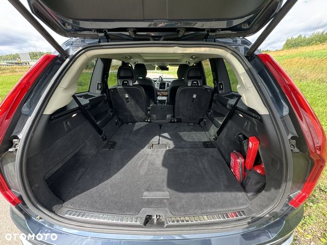 Volvo XC 90 - 37