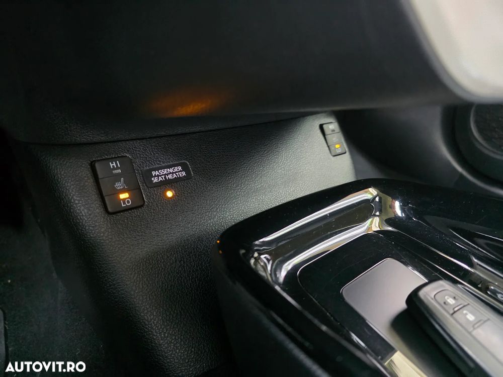 Toyota Prius 1.8 Dual VVT-i Luna - 21