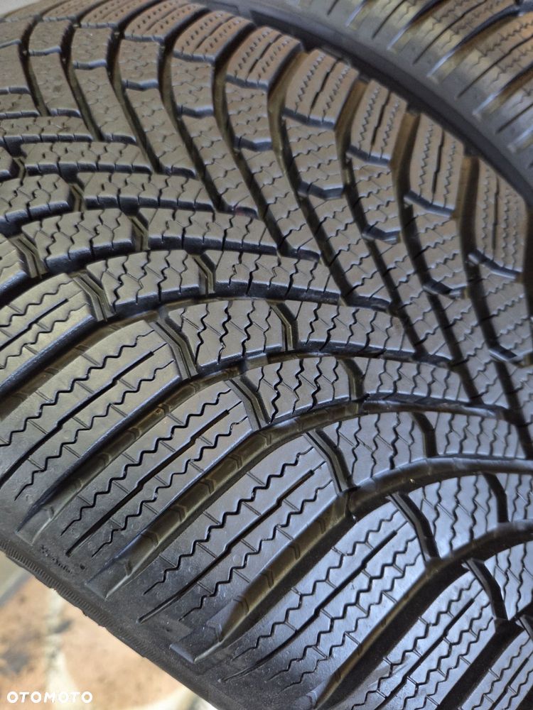 opony używane 225/45R17 Bridgestone BLIZZACK 6 Enliten - 2