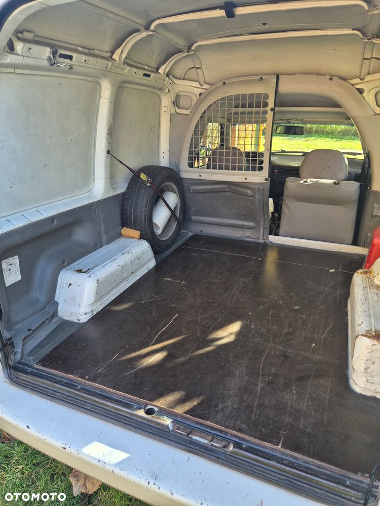 Volkswagen Caddy Mixt - 11