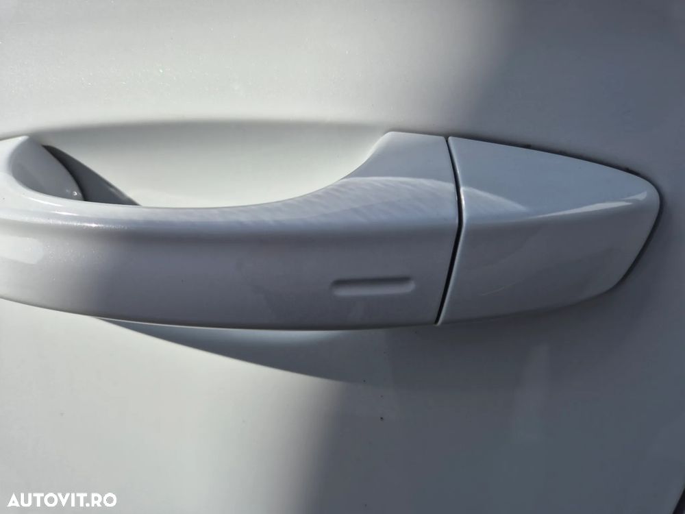 SKODA Superb 2021 — imagine 9