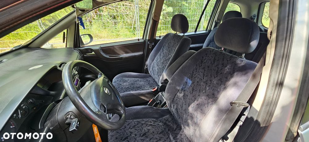 Opel Zafira 2.0 DTI Comfort - 8