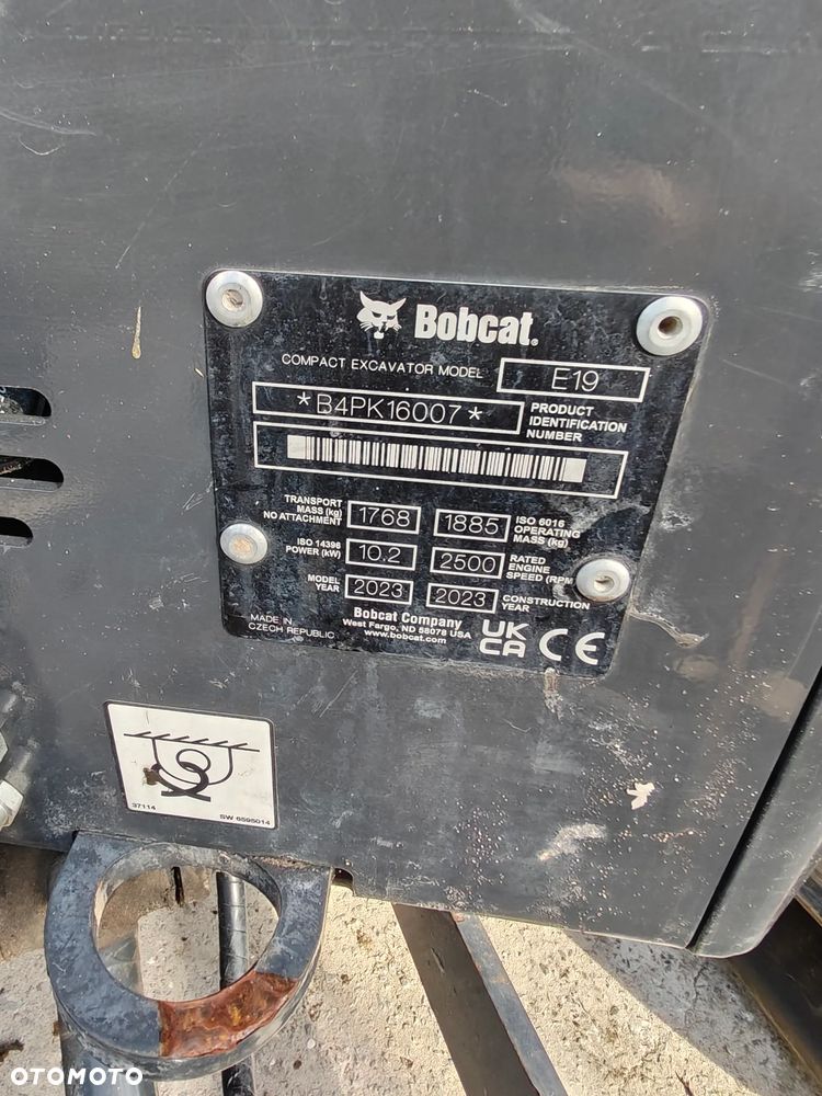 Bobcat E19 - 19