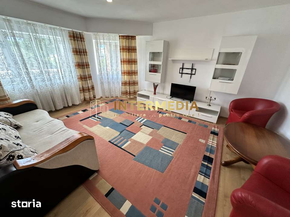 Apartament 2 Camere CENTRU de Inchiriat MOBILAT Alba Iulia zona Primar — fotografia 2