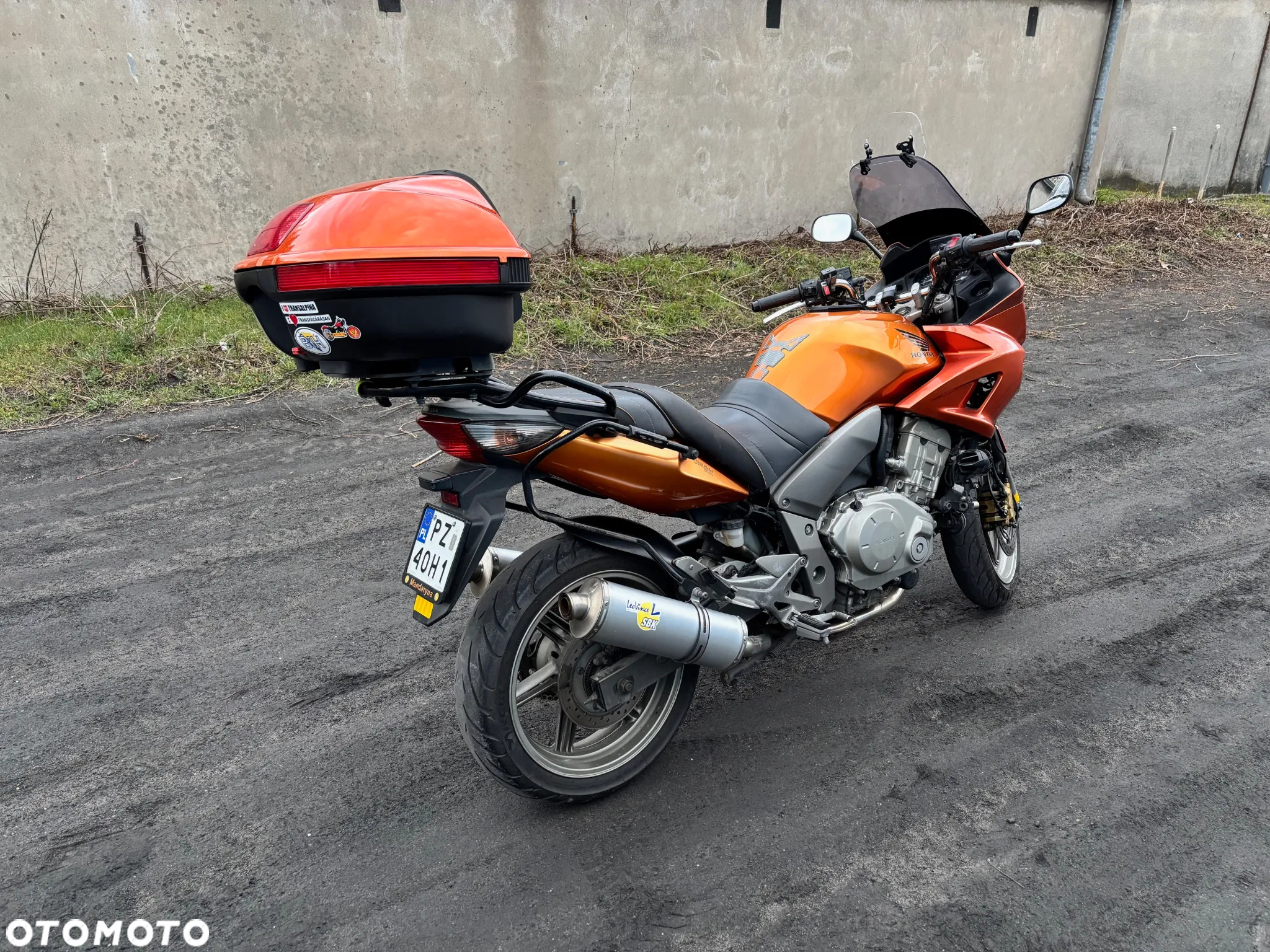 Honda CBF - 2