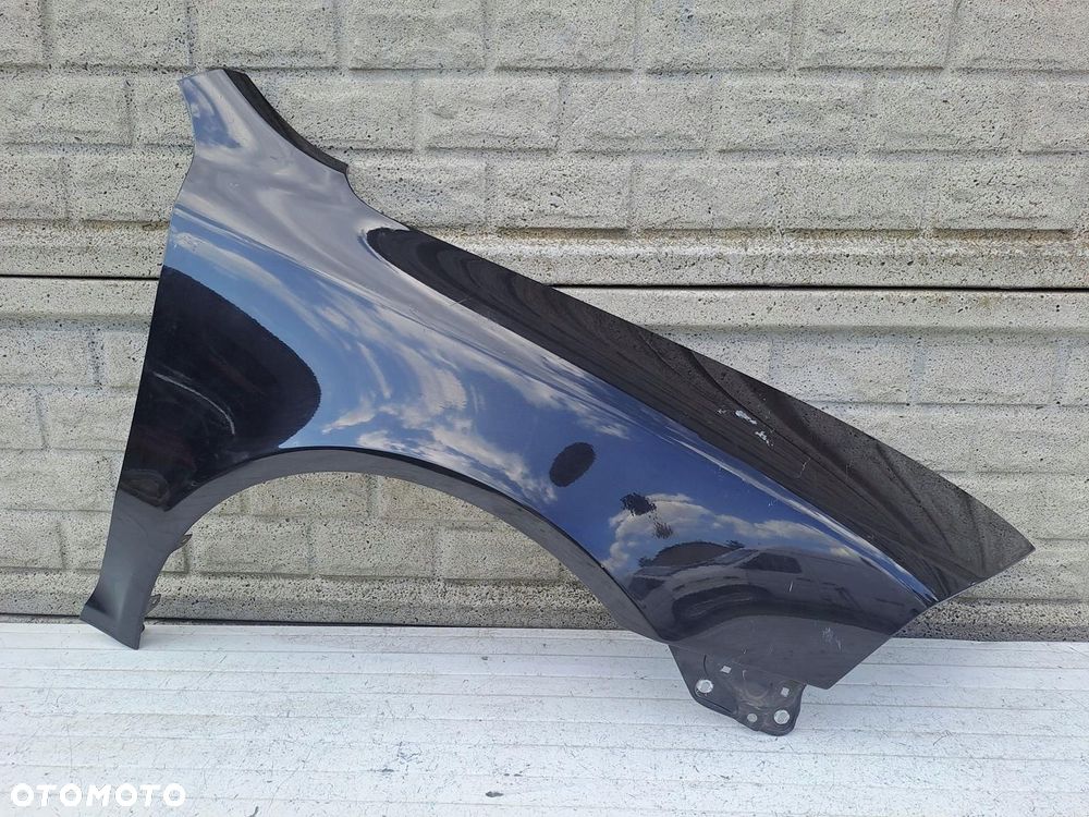skoda octavia ii 2 04-13 błotnik prawy przód oryginał - 1