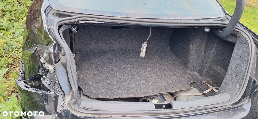 Volkswagen Jetta 2.0 TDI DPF BMT Trendline - 19