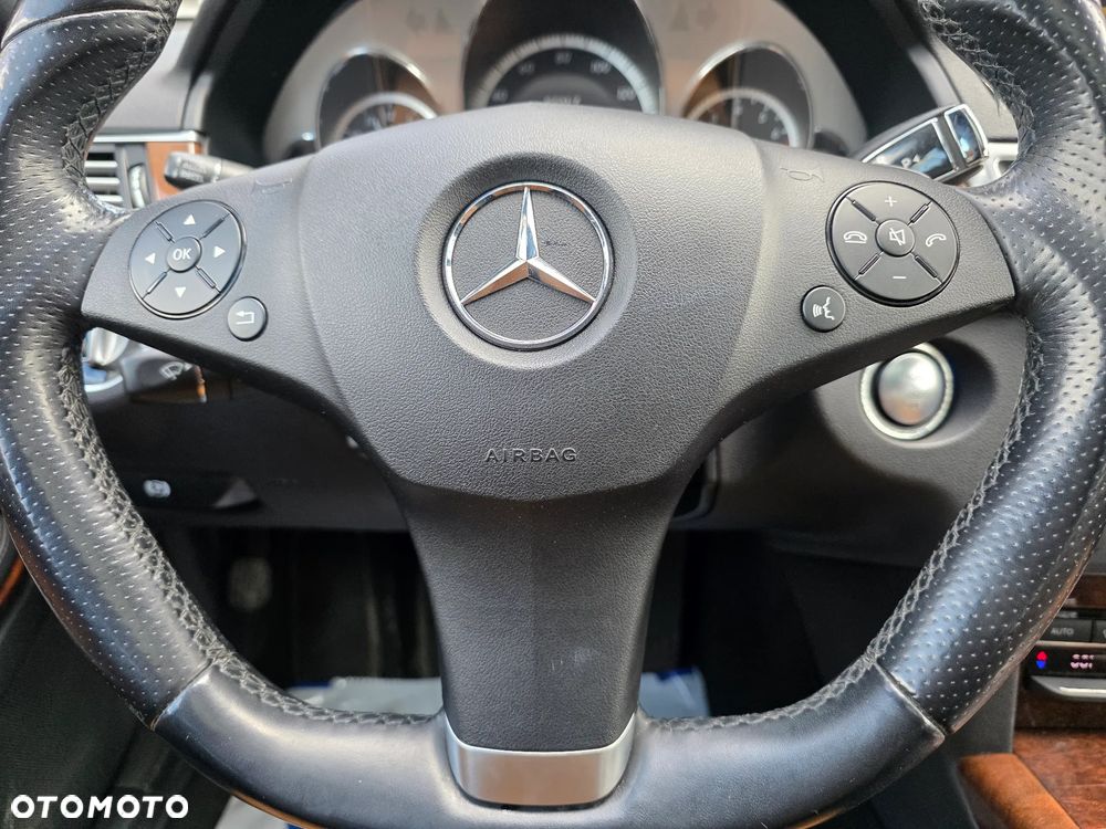 Mercedes-Benz Klasa E 350 4Matic Avantgarde Sport Edition AMG - 18