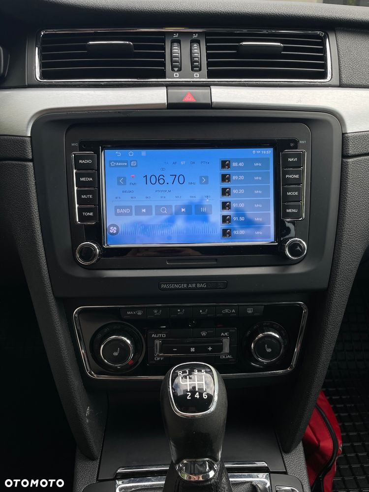 Skoda Superb 2.0 TDI Elegance - 11