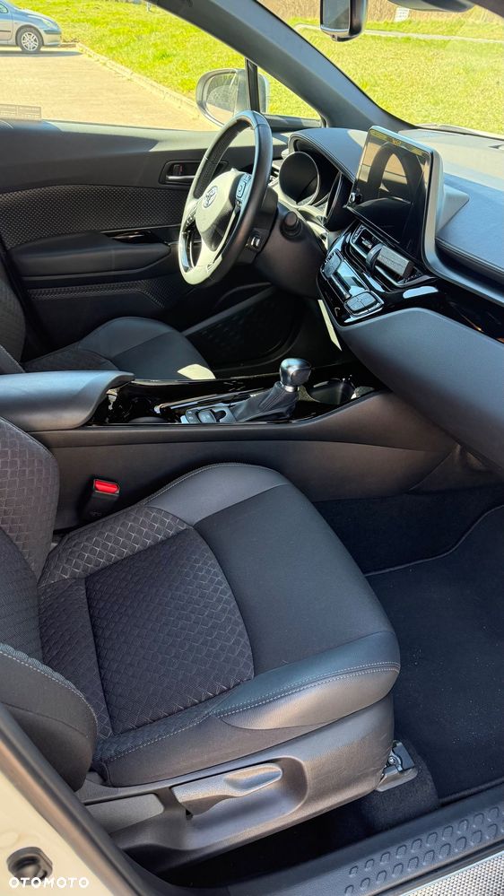 Toyota C-HR 2.0 Hybrid Style - 12