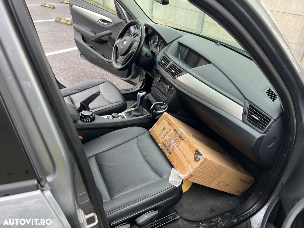 BMW X1 xDrive18d xLine - 23