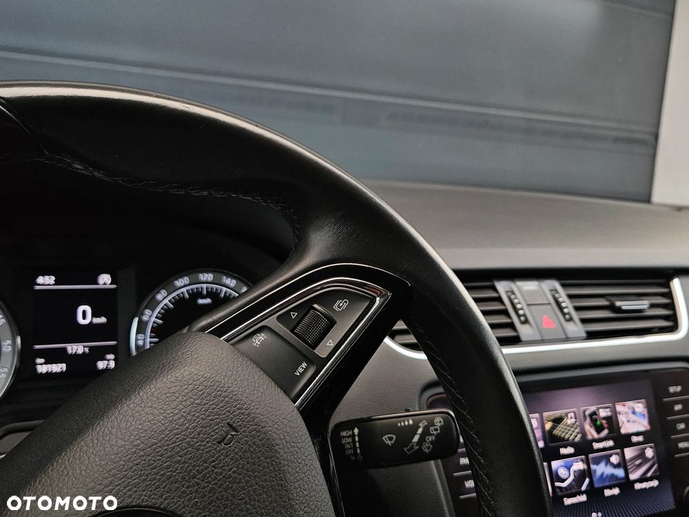 Skoda Octavia 1.6 TDI SCR Style - 18