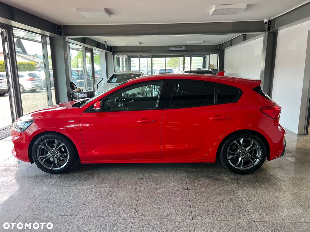 Ford Focus 1.5 EcoBoost ST-Line - 9