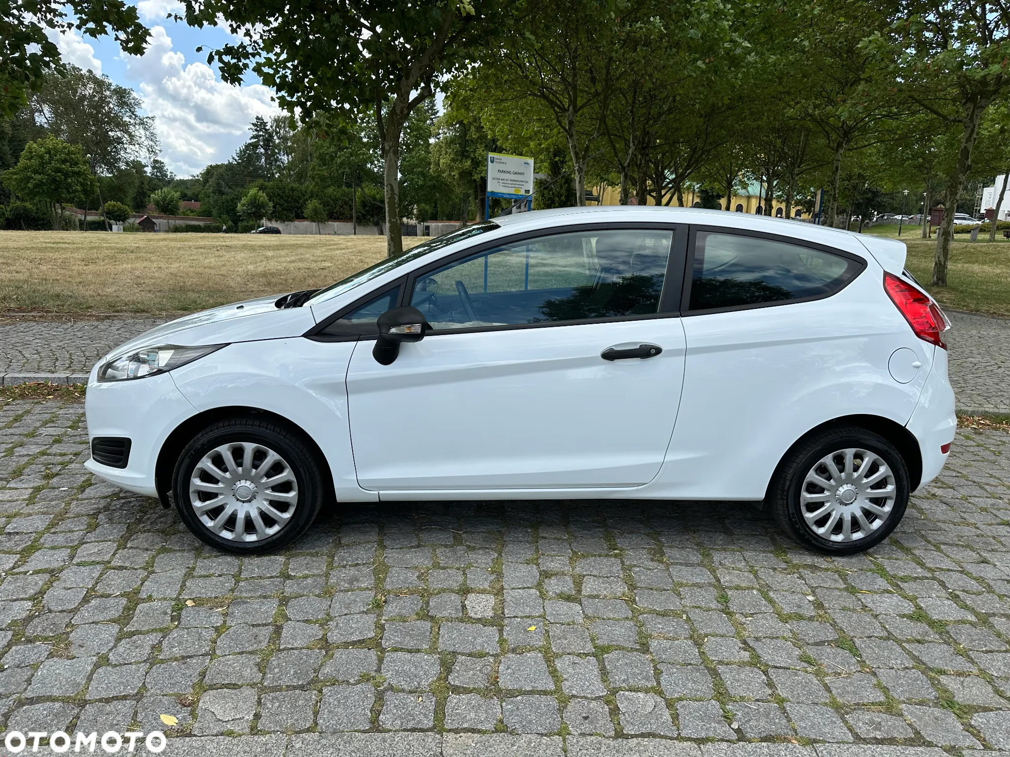 Ford FIESTA VAN - 6