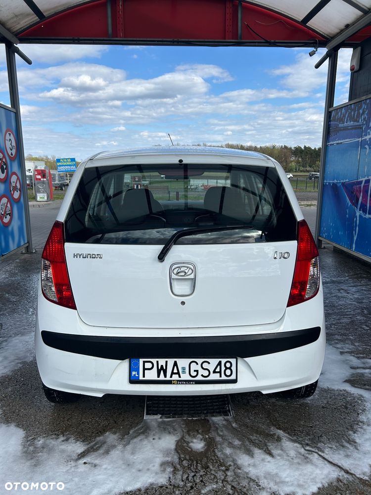 Hyundai i10 1.1 Base - 3