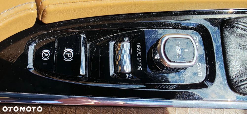 Volvo XC 90 D5 AWD Inscription 7os - 19