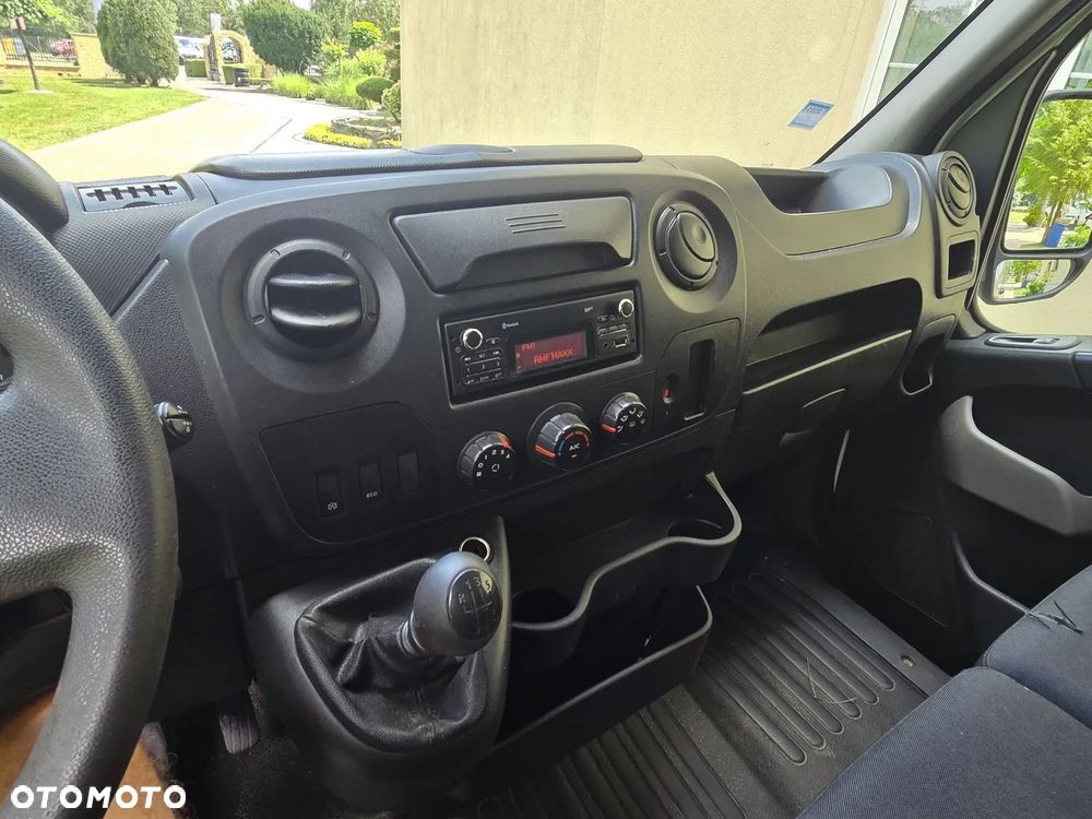 Renault Master - 17