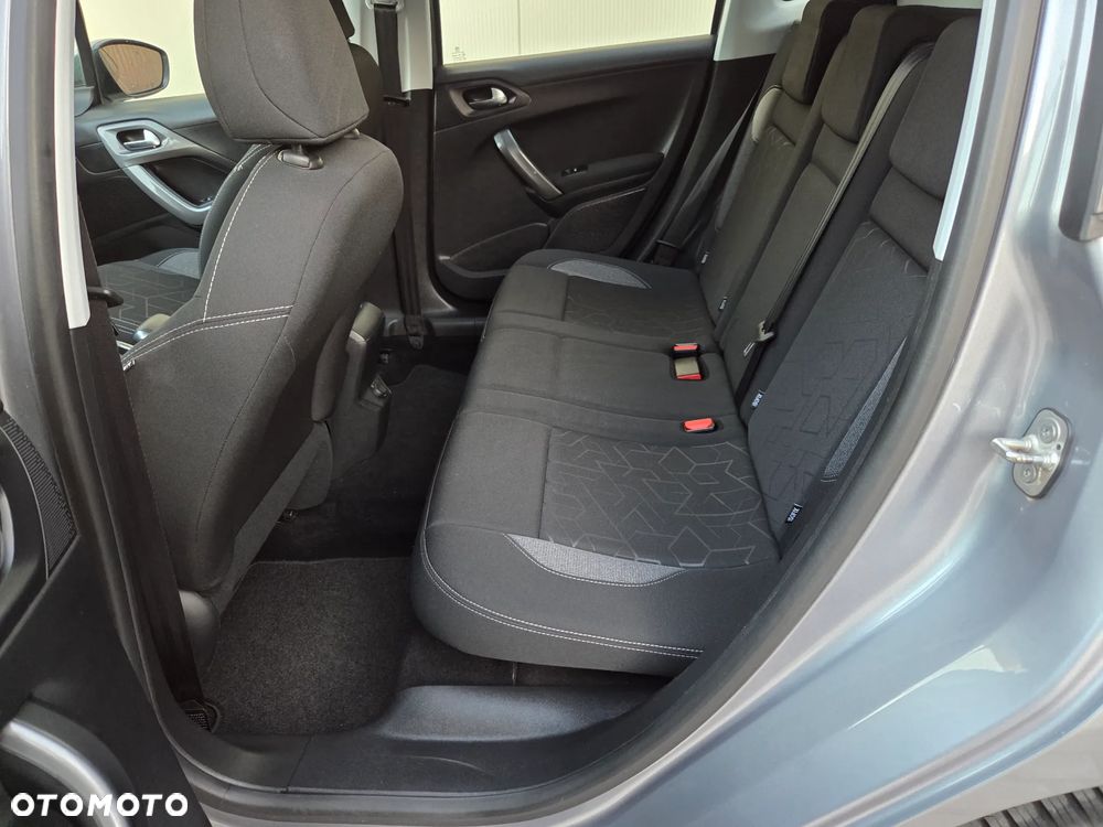 Peugeot 2008 PureTech 82 Active - 16