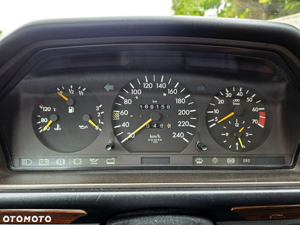 Mercedes-Benz W124 (1984-1993) - 18