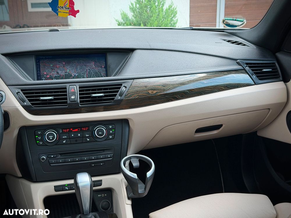 BMW X1 - 24