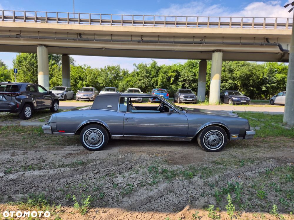 Buick Riviera - 14