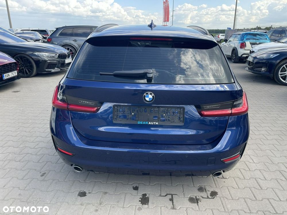 BMW Seria 3 318d - 8
